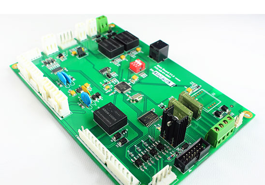 PCB布局：熱敏設(shè)備放置在冷空氣區(qū)域中，溫度測量設(shè)備放置在最熱的位置